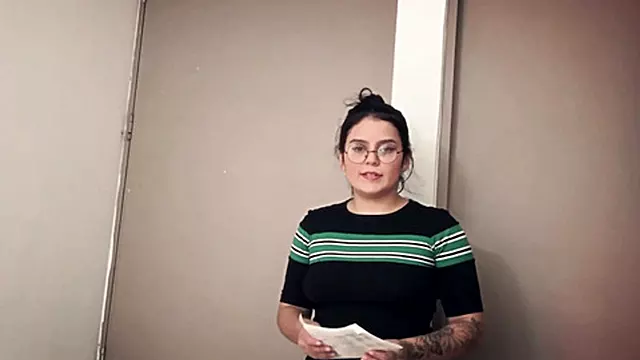 Amateri Mamare, Pusenje Kurca Milf, Obrazi Na Picki, Grubo Jebanje Macehe, Tvrde Grudi, Sledeci