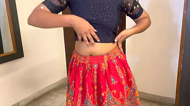 Hot Indian Teen Gives VIP Resort Service - Big Ass & Juicy Pussy Fuck