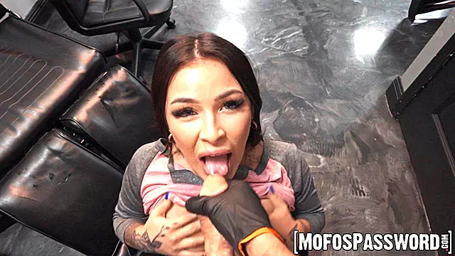 Büyük Yarak, Kamu Blowjob, Yarak, Sert Siki, Sert, Am Mastürbasyon, Amcık Sürtme, Ters Sakso, Büyük Penis