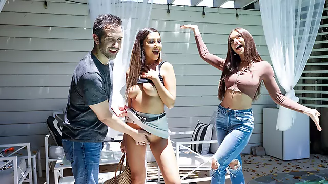 Tare Gagica, Brunete Paroase, Brunete Busty, Bruneta Tite Mici, Filme Noi Brunete Intre Sani