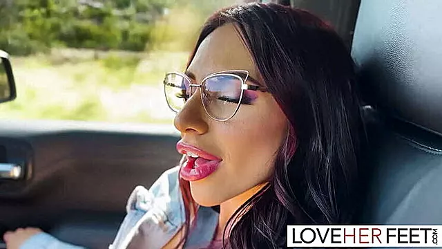 Sperma Saugen, Füsse Lecken, Füße Lecken, Fetisch Handjob, Kinki Handjob, Stiefel Handjob, Nuckeln Abwichsen