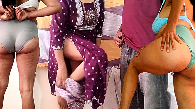Secretly Saw Step Sister Changing Clothes, Then Fucked Her in Doggy Style