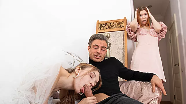 عروس انال, ممه کوچیک از کون, سه نفره مقعد, جیگر سه نفر, سه نفره عروس, كردن مقعدتنگ خردسال, سینه کوچک