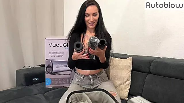 Gave a Blowjob to a Stranger and Tested Vacuglide from Autoblow on Him