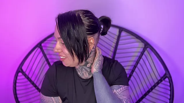 Tieners 18 Solo, Alleen Brunette Jong, Fetish Tiener, Tiener Mond, Tiener Solo, Tatoeage Tiener