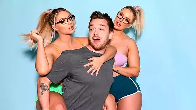 Munsex, Busty Blond, Blond Hooker, Jätte Avsugning, Hårdporr, Amatör Hårdporr, Brunett Amatör
