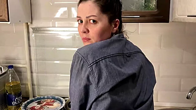 Curvy Brunette Stepmother Fucked In The Kitchen