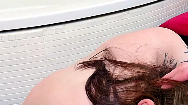 My Dorm Neighbor Fucked While Doing Laundry in Ass