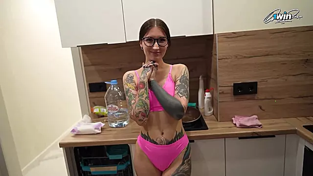 Amadora Esporrada Boquete, Gozadas Amadoras, Boquete, Boquete Com Oculos, Boquete Hard, Ela Não Queria