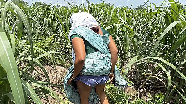 Komal Fucked Outdoor Sex