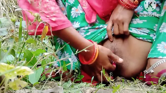 Desi Super Hot Dud Sexy Cute Hot Mild Riding Village Bhabi Sexy