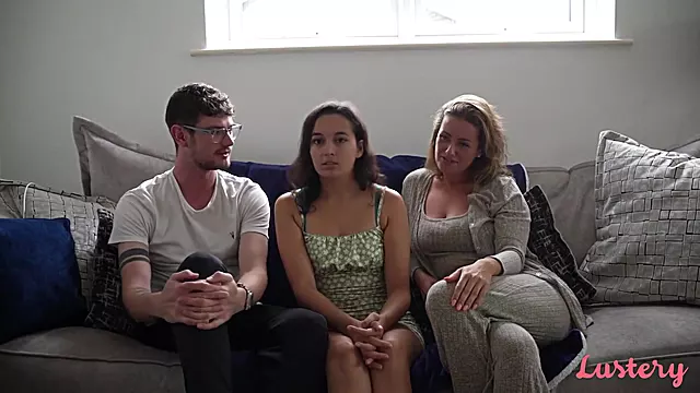 Brineta Amateri, Velike Sise I Debela Guzia, Sisate Crnke, Sisate I Seksi, Ogromna Picka, Debelo Dupe