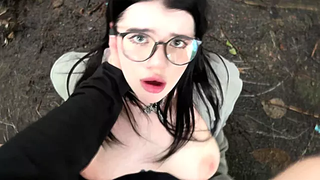 Amateur Fétichiste, Amatrice, Grosse Bite Pisser, Piss Felation, Blowjob Baveuse, À Cheval, Se Fait Sodomiser