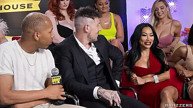 Brazzers House 4 Ep 9 - Phoenix Marie & Jenna Foxx Threesome with Big Tits & Blowjob