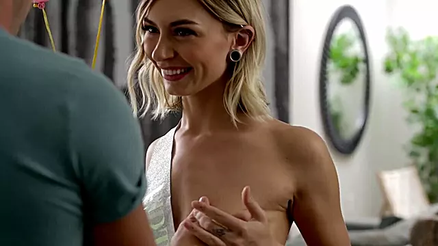Grosser Schwanz Babe, Dicke Titten Abspritzen, Natürliche Titten Blasen, Blond Abspritzen