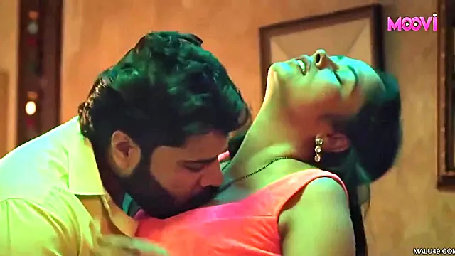 BHabhi Hardcore Sex with Husbund Friend in Badroom