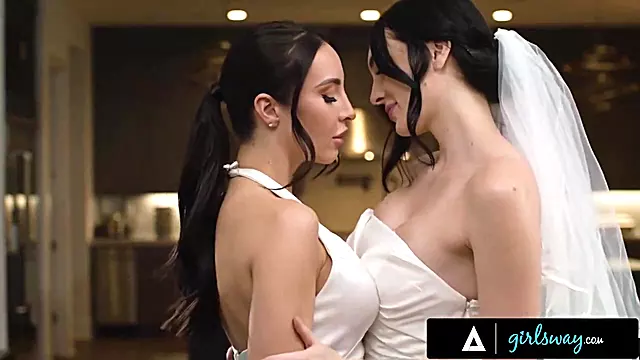Pizde Mari Linse, Pizde Bruneta, Brunete Cu Ciorapi, Așezare Pe Fata, Prima Data Sex Cu Mama