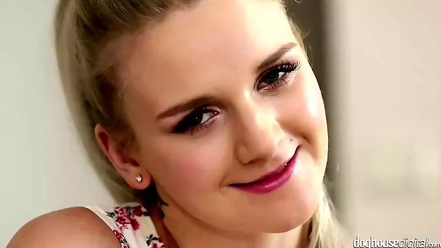 Kolej Anál, Anál Tattoo, Blondyna Anal Prsa, Velke Kozy Solo, Velký Zadek Kompilace, Blondyna Masturbace Solo