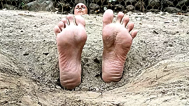 Playa, Beach Playa Retro, Dominacion De Pies, Fetiche De Pies, Pies, Bbw Pies, Plantas Pies, Dominacion Fetich
