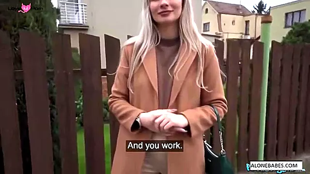 Amatööri Masturboi, Koekuvaus, Penis Housut, Äiti Kermapiirakka, Kumulat Päälle Pikkuhousut