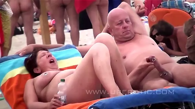 Guardone In Spiaggia, Pompini Milf, Cougar Pompinare, Cougar Matura, Pompino, Mamma Acasa, Milf Mamma