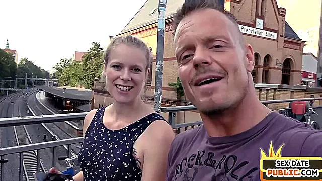 Amateurs Blow Job, Amateure, Amateur Draussen, Öffentlichkeit Blasen, Zuschauen, Deutsch Amateur Deep Throat