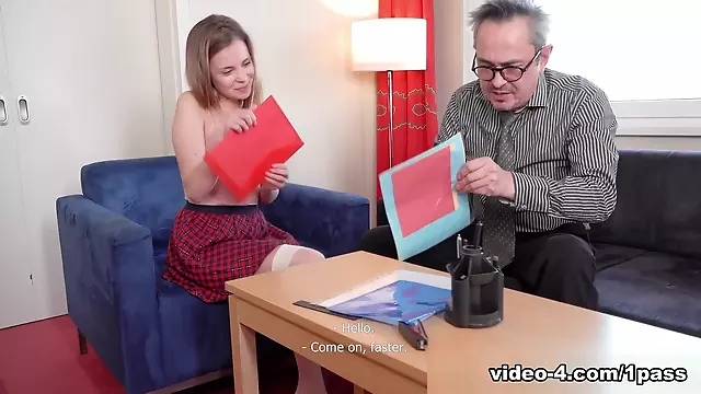 Große Brüste Ficken, Red Head Gro E Busen, Teen Dicke Titten Arsch, Vollbusige Teen, Auf Den Arsch Gespritzt