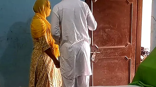 Punjabi MILF Roleplay Blowjob & Hardcore Double Penetration - Desi Boy Jaggi Rough Sex