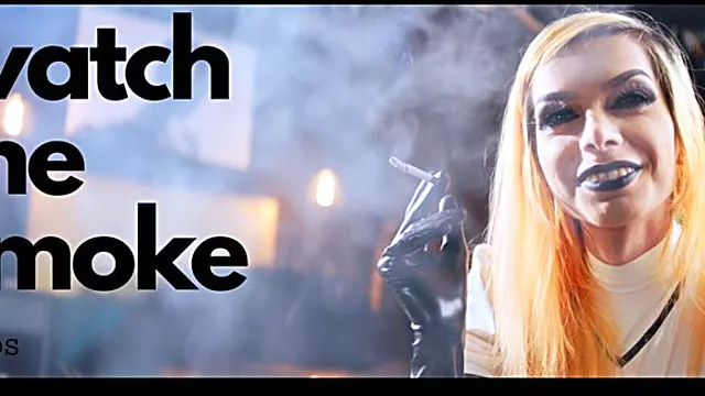 Ladies Klassiker, Gummifetisch, Rauchen Fetish, Fetischlady, Latex Rauchen, Latex Transen, Frau Raucht Beim Sex