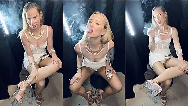 White Blondes, Vintage Strümpfe, Strumpfhose Über Gesicht, Skinny Fetisch, Rauchen Fetish