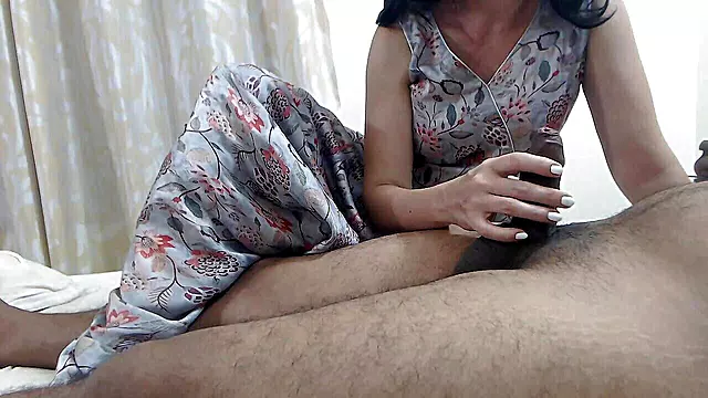 Bolly Karma 328: Blowjob, Cock Play, Dildo Fuck Pussy