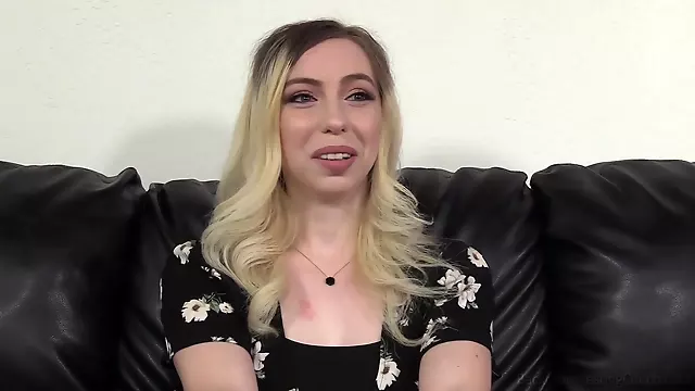 Blond Teen Anal, Monta Anaali, Isot Tissit Rotujen V, Isot Tissit, Blondi Big Tits Teen, Koekuvaukset Tatuointi