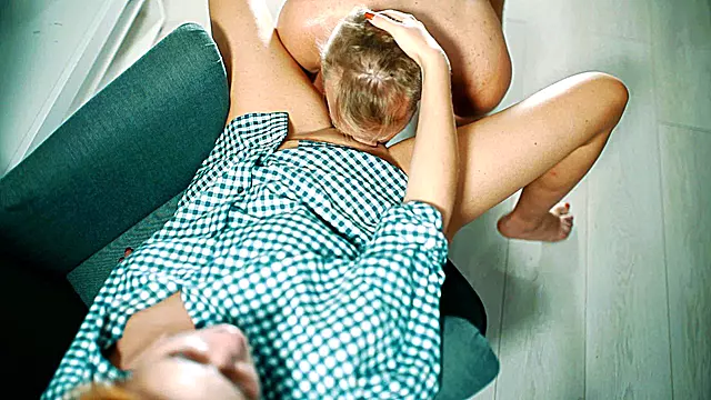 Face Sitting Orgasme, Cunnilingus Orgasme, Face Orgasme, Lechage Visage, Fist Squirt, Fisting Énorme