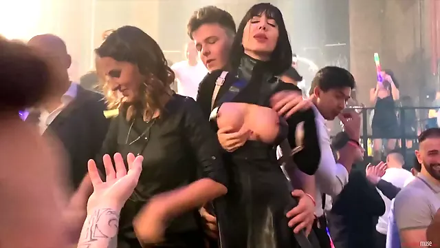 Párty, Prsaty Holky, Krásný Velký Kozy, Kozy, Sexy Pradilko, Šílenej Mejdan, Sexy Prsa, Velká Prsa Hardcore
