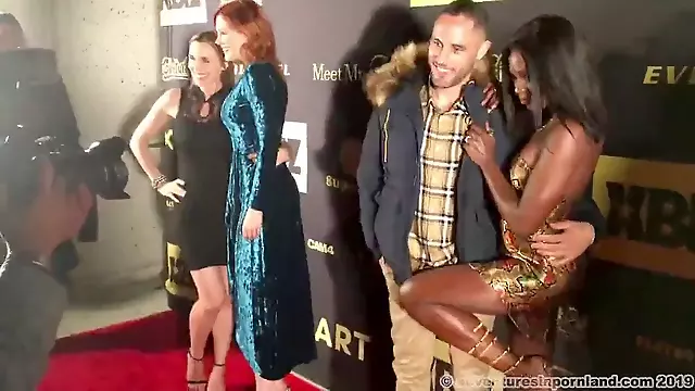 Red carpet, heels, ana lorde porn