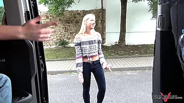 Gola Profonda Amatoriale, Rozzo Amatoriale, Corna Amatoriale, Hot Pornostar, Bionda Pompino