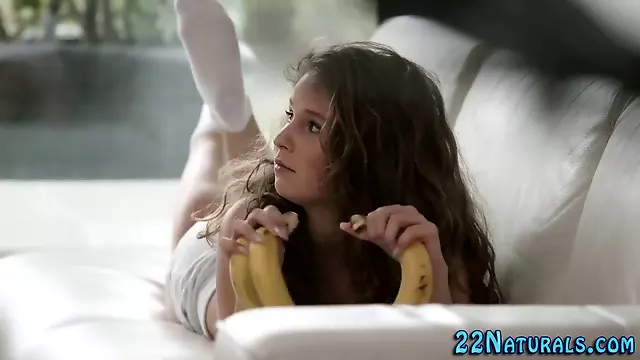 Teenage babe blowing paramour