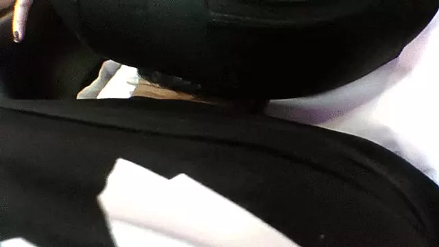 BIG ASS GODDESS SITTING AND CONTROL THE SLAVE CLIP 3 BY GODDESS SCARLET WHITE AND DANIEL SANTIAGO CAM BY DANI FULL HD