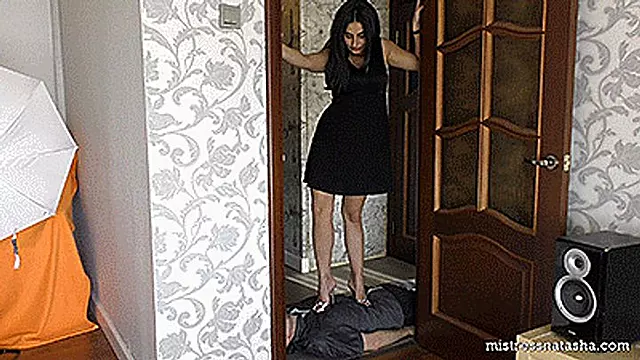 Jasmin - Trampling in Heels, Flats and Barefeet (Full HD)