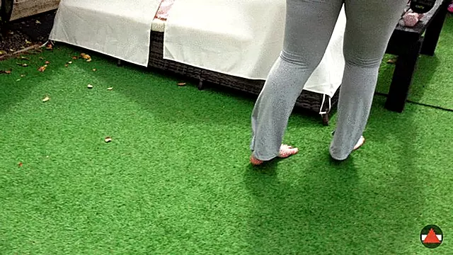 Surprise Feet