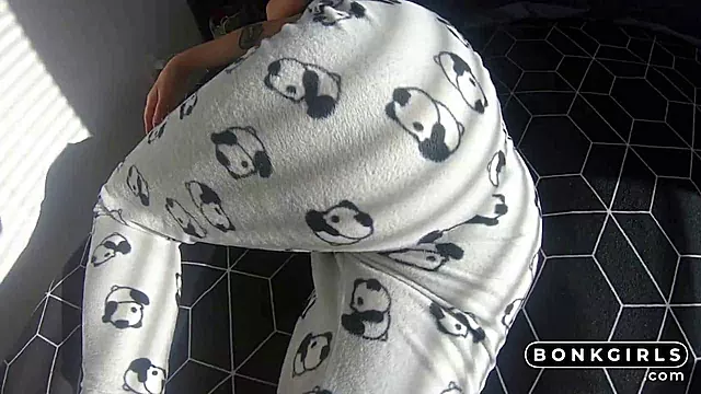 Amatérské Výstřiky, Velky Kozy A Zadky, Prsata Brunetka, Velký Prsa Péro, Velké Kozy, Zblizka Cumshot