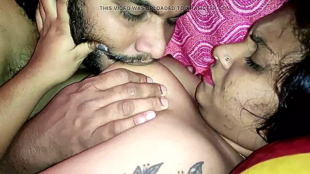 Hint Desi, Busty Babes Lanet, Büyük Memeli India, Olgun Doğal Göğüsler, Iri Gögüslü Porno