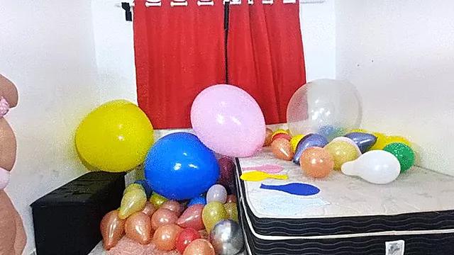 THE BIG BALLOON PARTY BY KAT, BRITNEY HUNTER, GABY MONTAVANI, NANDA, AND BELLA BELLY CAM FULL HD