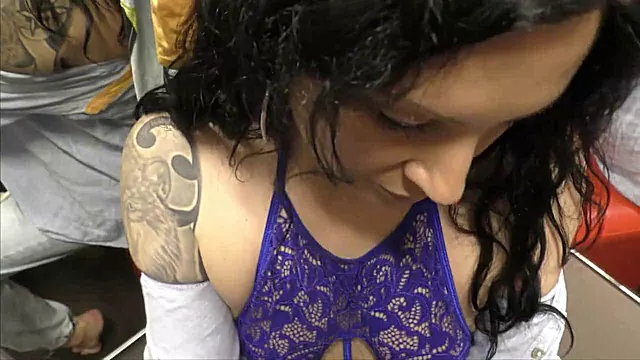 Sexy Tattooed MILF Gives Public Blowjob in Fitting Room for New Jeans