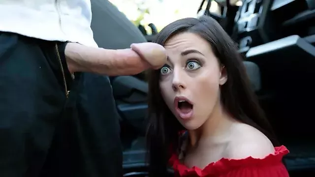 Brunetter Anal, Nærbilled Teen, Dybt Blowjob, Stor Røv Anal Teen, Håndjob Finger, Udendørs Anal