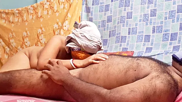 Anal 18 Yawli, Cavan 18 Yaş, Asyalı Anal, Boğaz, Yeniyetme Hindistanli, Hind Arvadi Sikmek, Xalasini Real