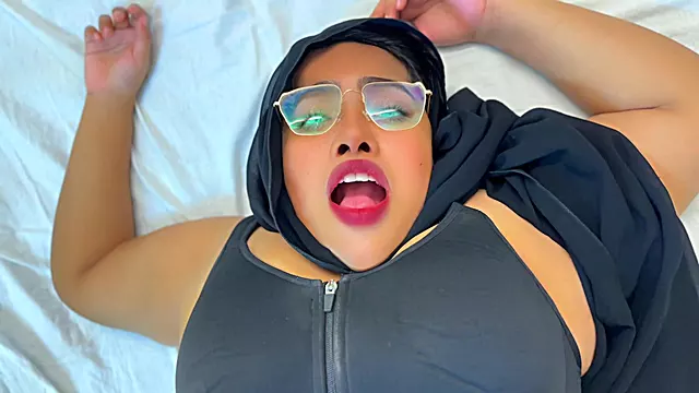 Analno Pseci Stil, Bulja Grubo, Sperma Po Guzi, Mamare S Guza, Velike Sise, Nema Ruku, Mamare Ass