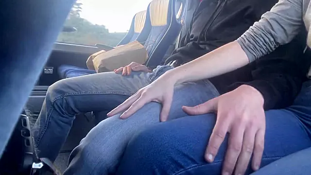 Paar Wichst, Wixen Und Abspritzen, Penis Abspritzen Hd, Wichs Dich Outdoor, Amateur Wichsen In Der Öffentlichkeit