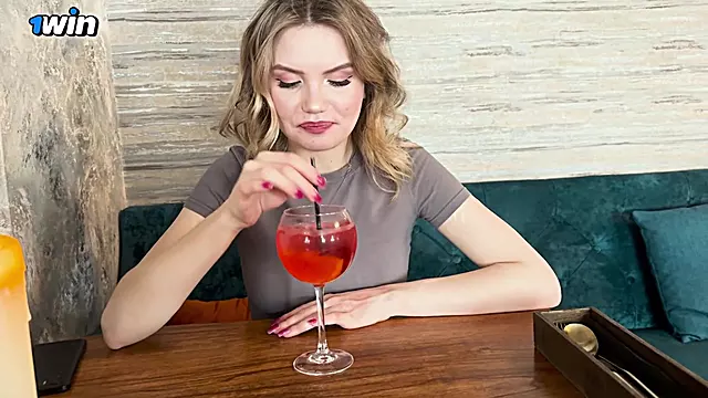 No condom. She fucks with a stranger an hour after meeting. A creampie in a hotel room. (Milka Way)
