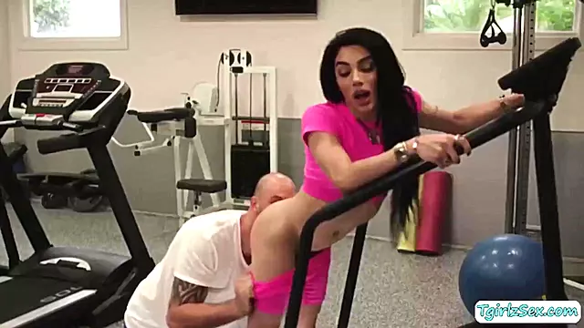 Big Tits Shemale Ass Rimjob - Ariel Demure